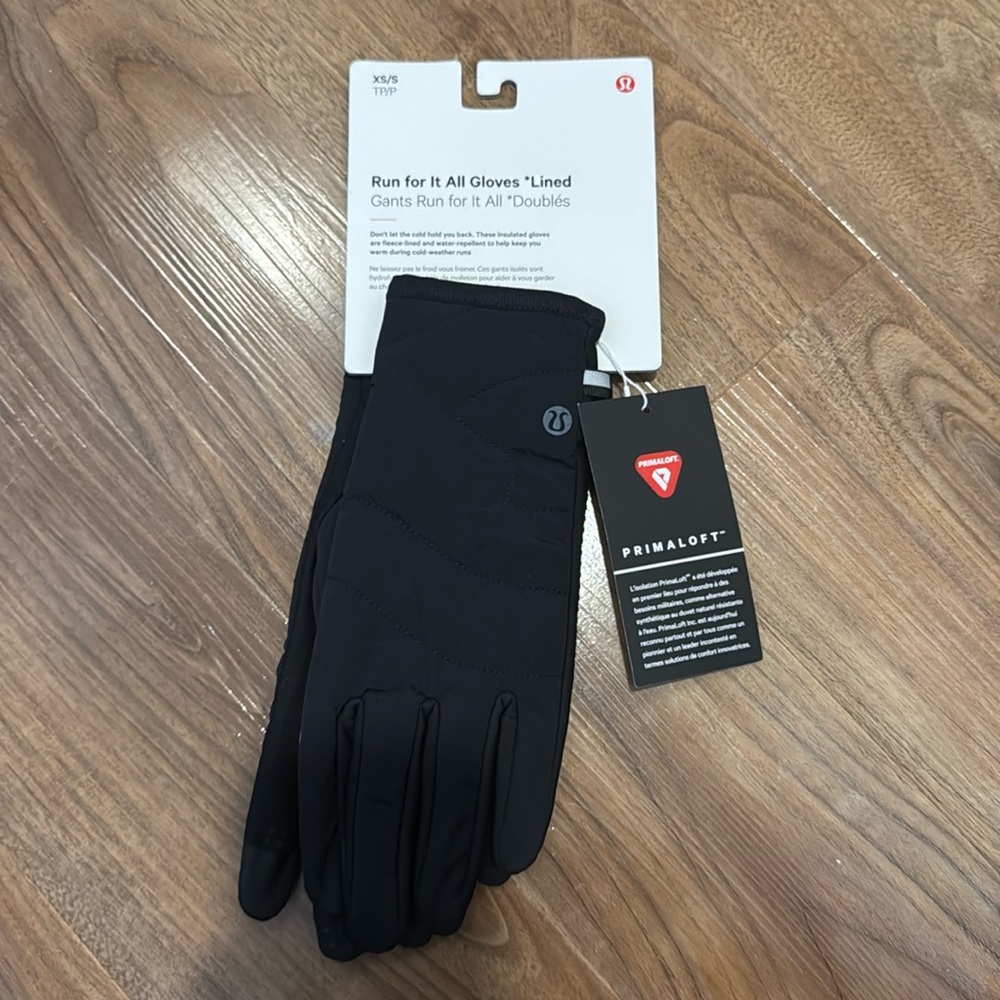 NWT! Black Lululemon Running Gloves